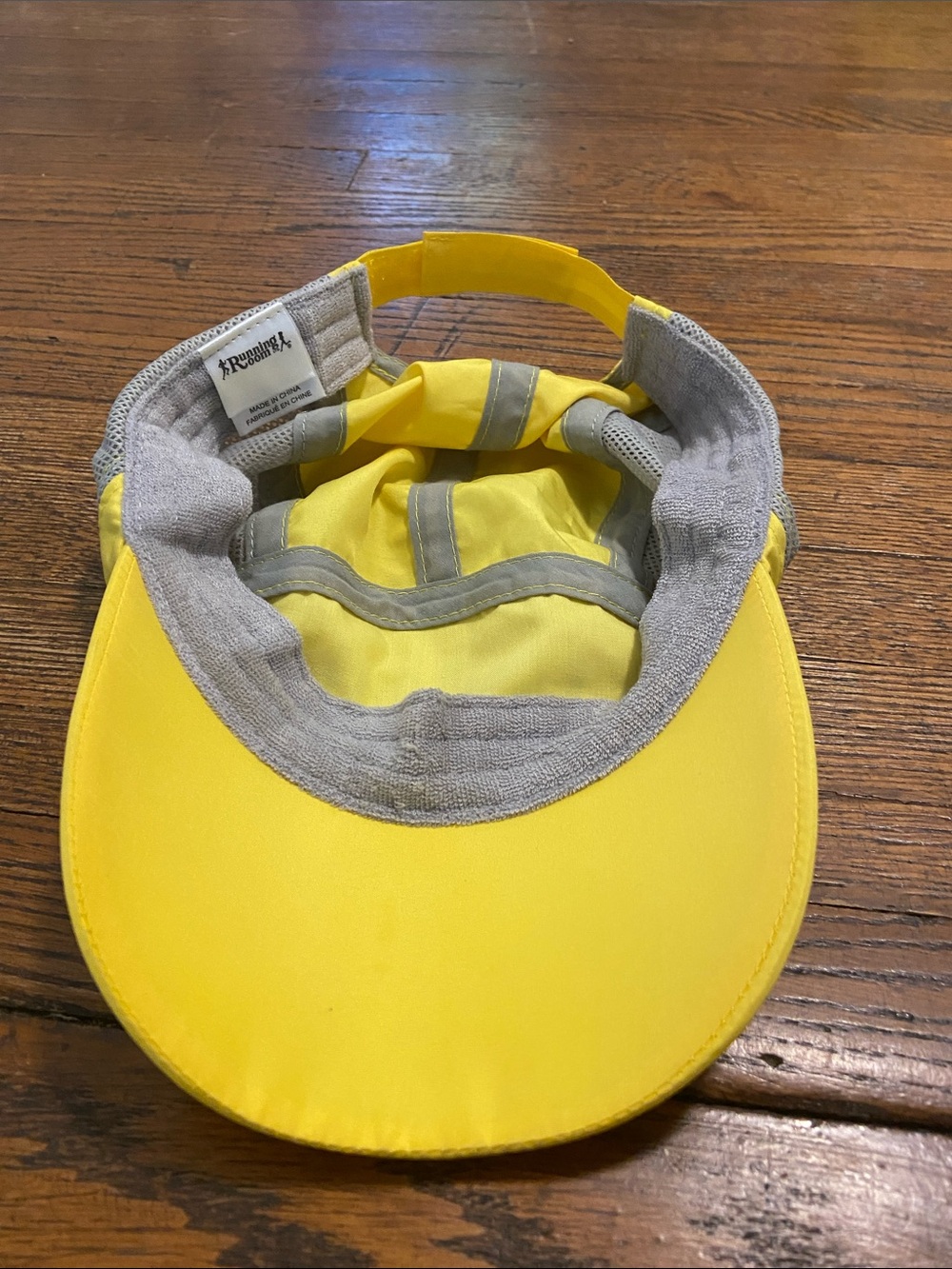 Running Room Yellow Performance Running Cap - Picture 3 of 5